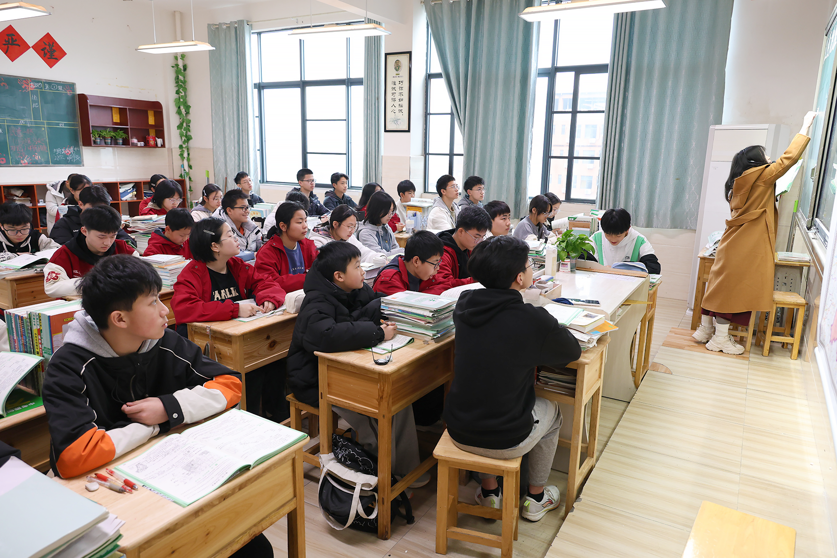探索乡土地理 品味江西之美 ——丰城春波学校地理组教研活动