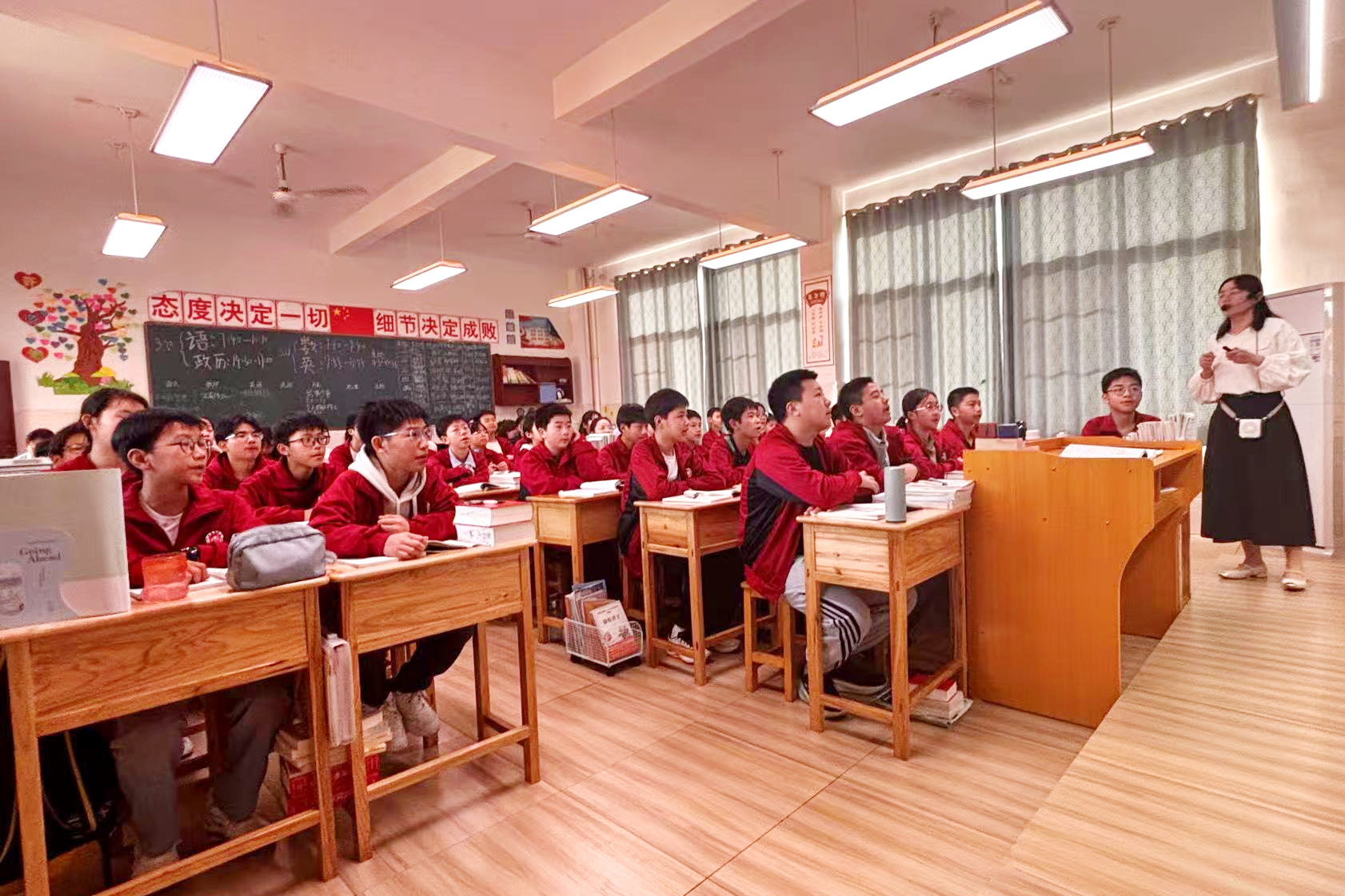 “数”海寻根  思维碰撞——丰城春波学校初中数学教研活动
